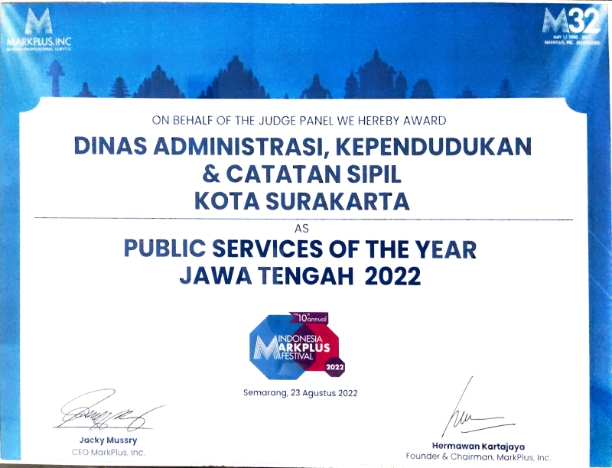 Piagam Penghargaan Public Services of The Year Jawa Tengah Tingkat Nasional Piagam Penghargaan Public Services of The Year Jawa Tengah Tingkat Nasional