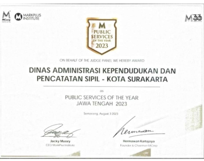 Piagam Penghargaan Public Services of The Year Jawa Tengah Tingkat Provinsi Piagam Penghargaan Public Services of The Year Jawa Tengah Tingkat Provinsi
